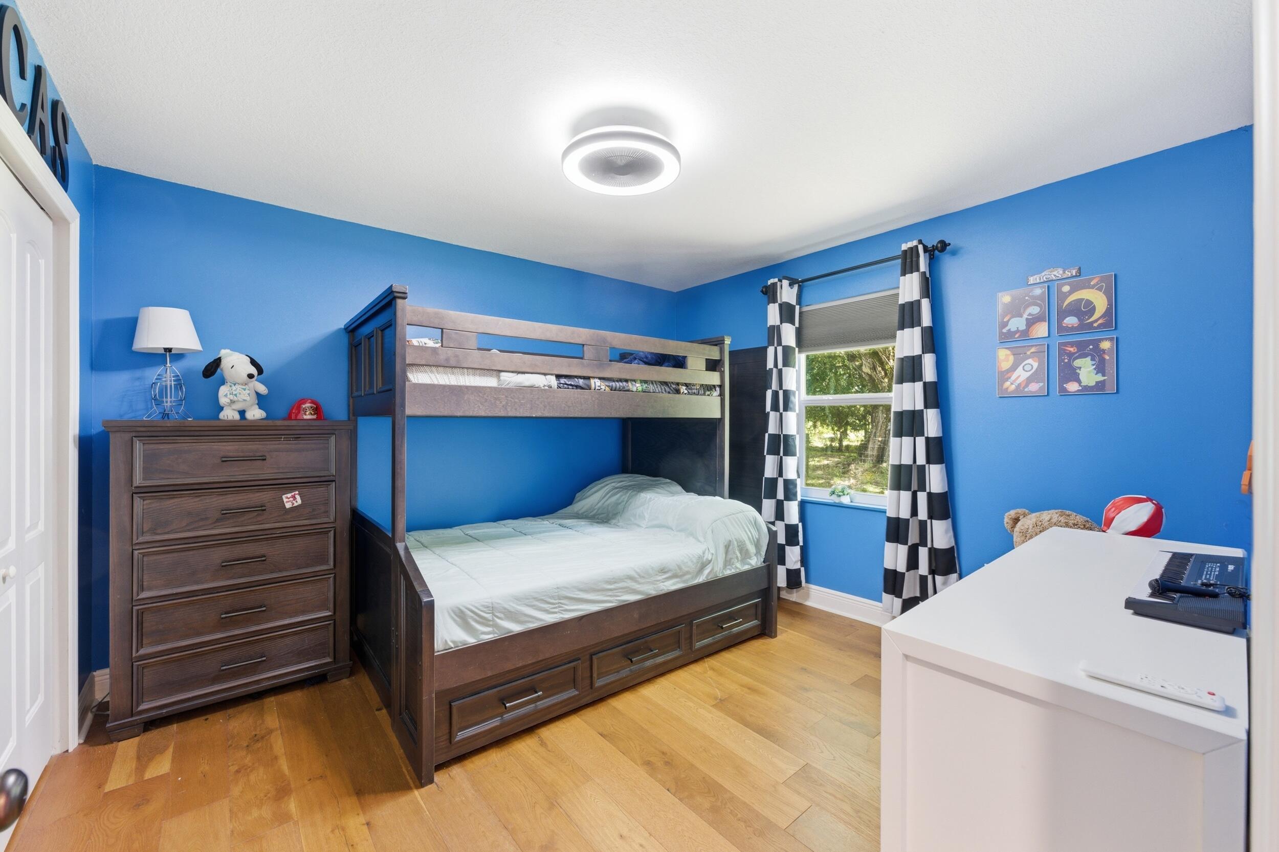 METES AND BOUNDS - Residential