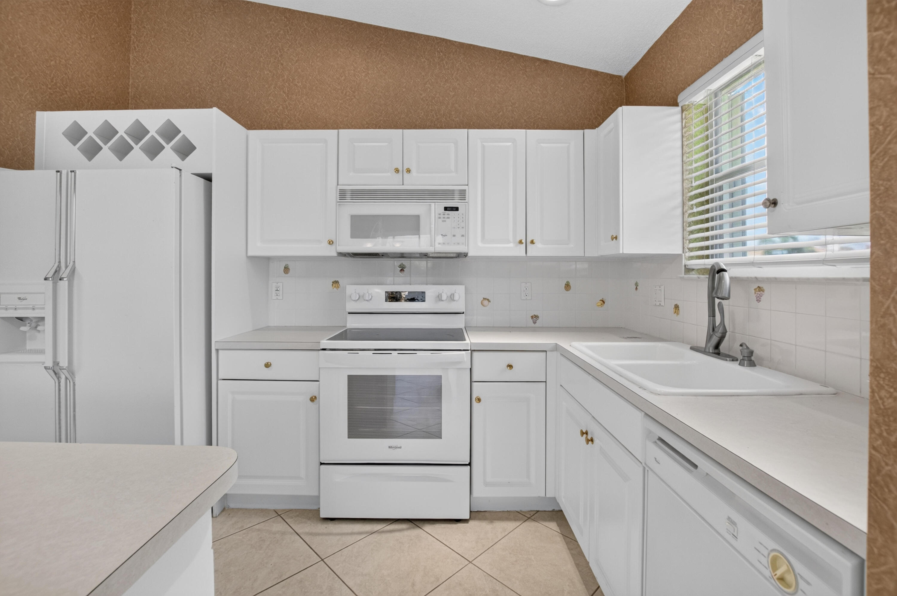 INDIAN HILLS 1 - Residential