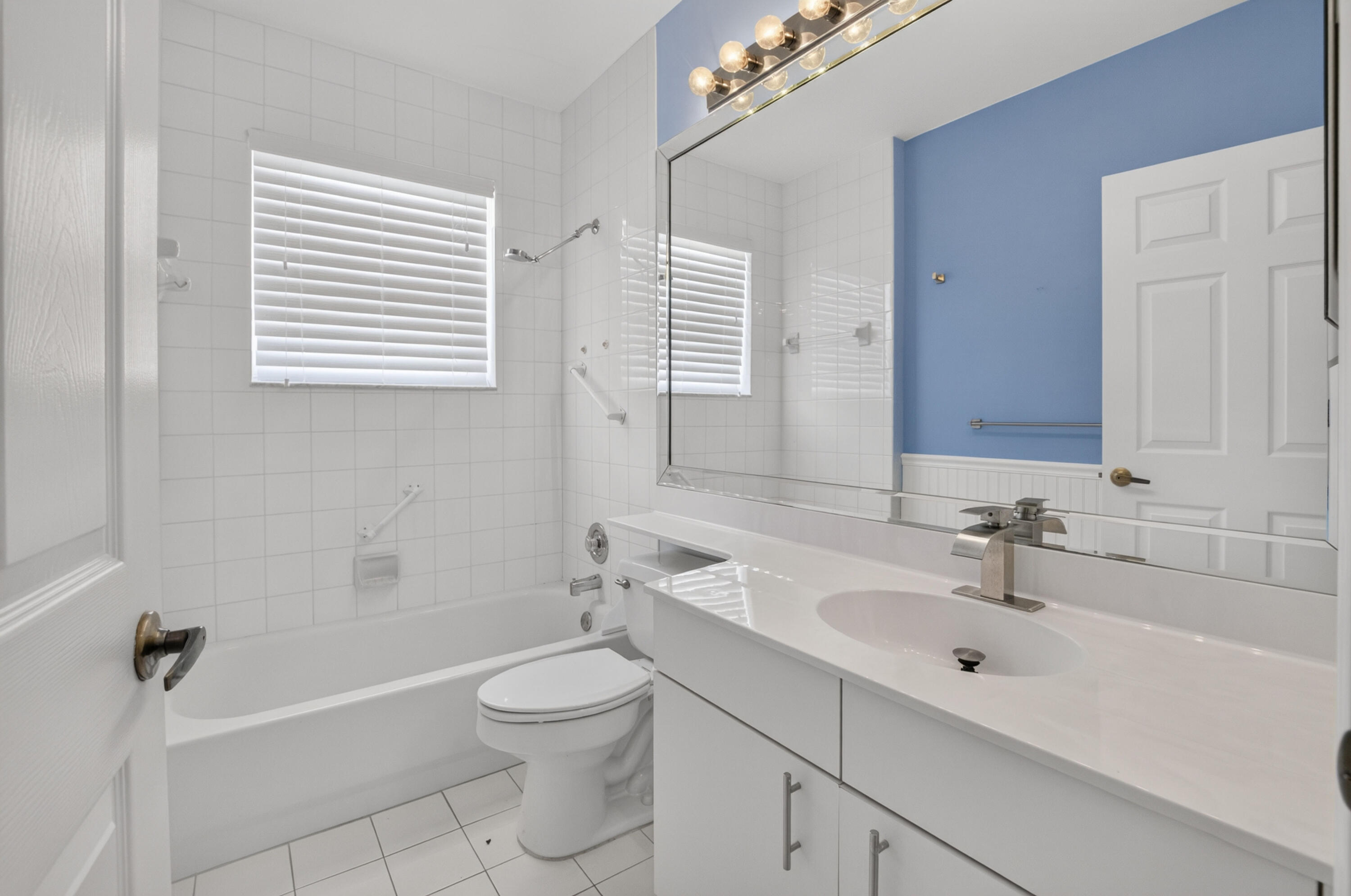 INDIAN HILLS 1 - Residential