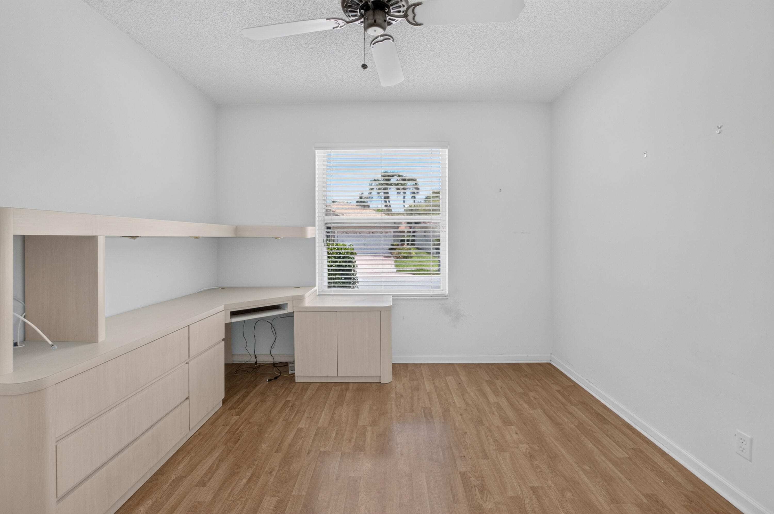 INDIAN HILLS 1 - Residential