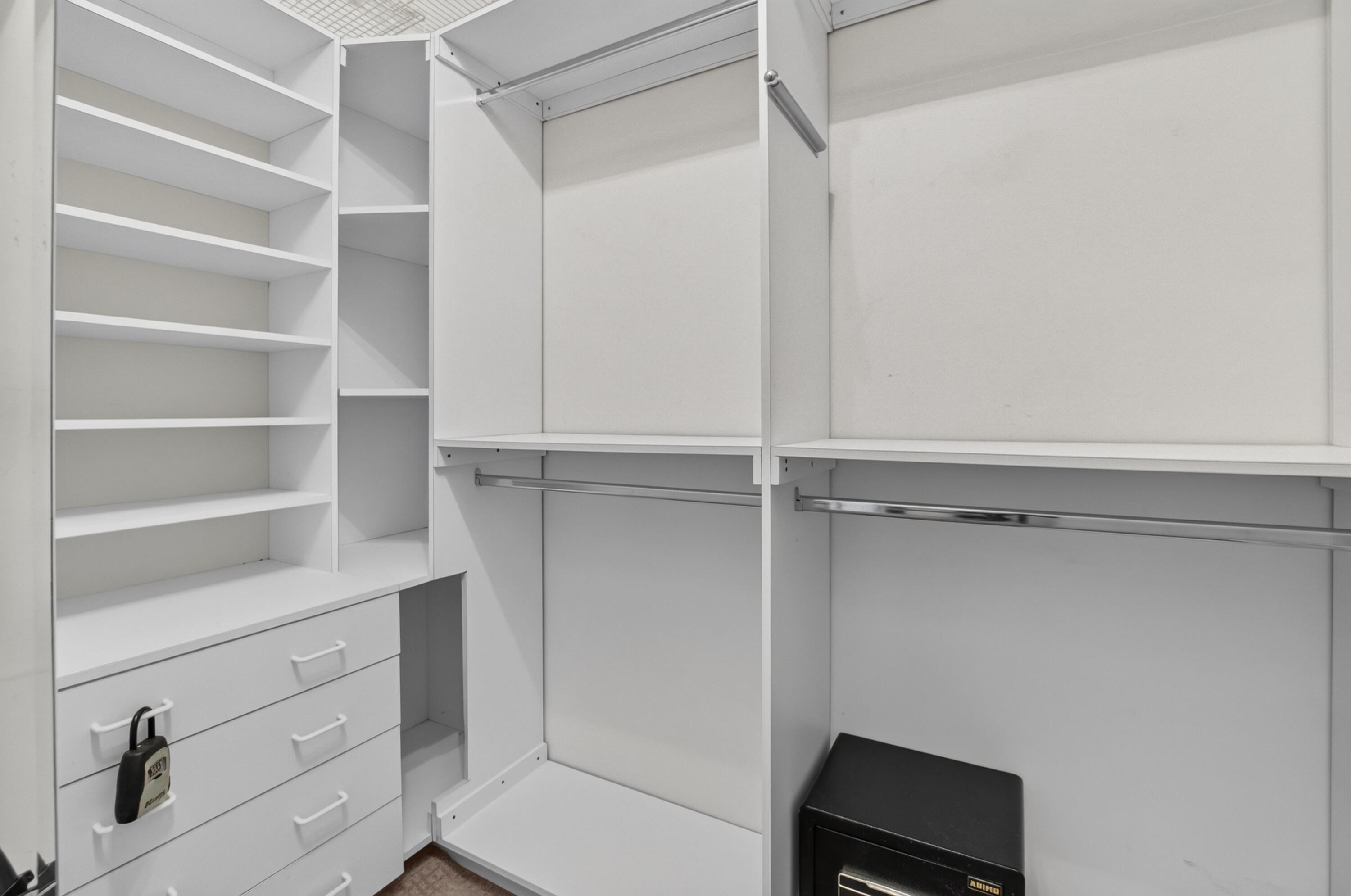 INDIAN HILLS 1 - Residential