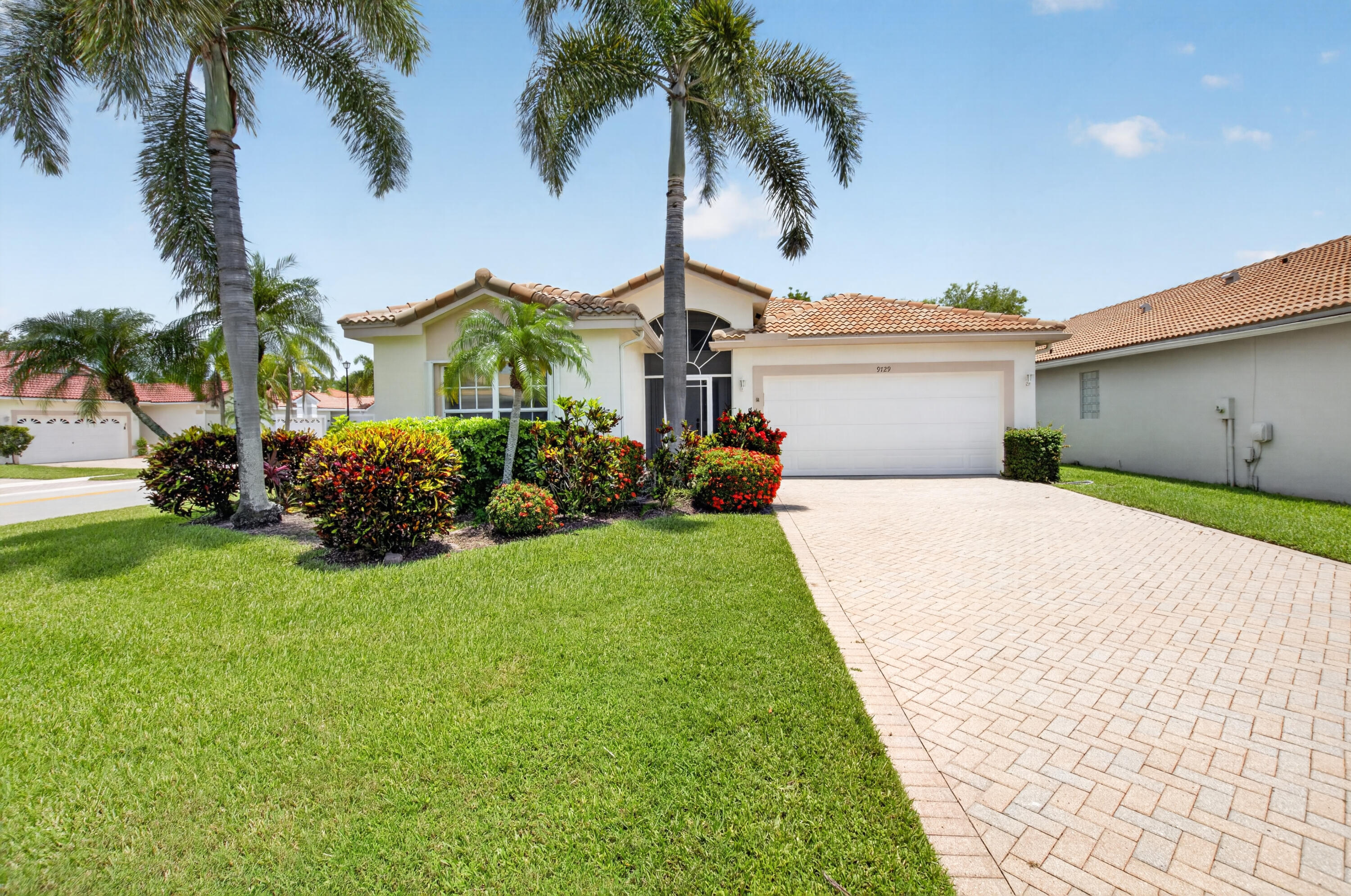 Welcome to The Grove in Boynton Beach! Situated on a desirable corner lot, this 3-bedroom, 2-bath home offers a fantastic opportunity to create the home you've always envisioned. With great bones and endless potential, to make this residence your dream home. Located in the highly sought-after 55+ gated community of The Grove, residents enjoy an active and vibrant lifestyle with a beautifully renovated clubhouse, resort-style pool and spa, fitness center, tennis and pickleball courts, billiards, card rooms, arts and crafts studio, library, and a full calendar of social events, clubs, shows, and activities. Conveniently located near shopping, dining, medical facilities, major highways, and every