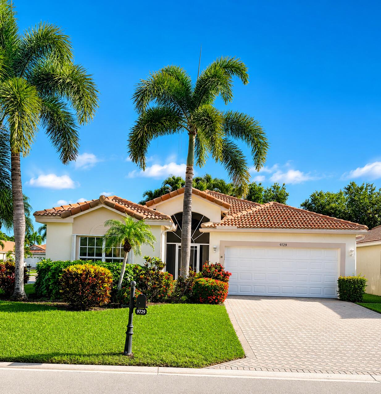 INDIAN HILLS 1 - Residential