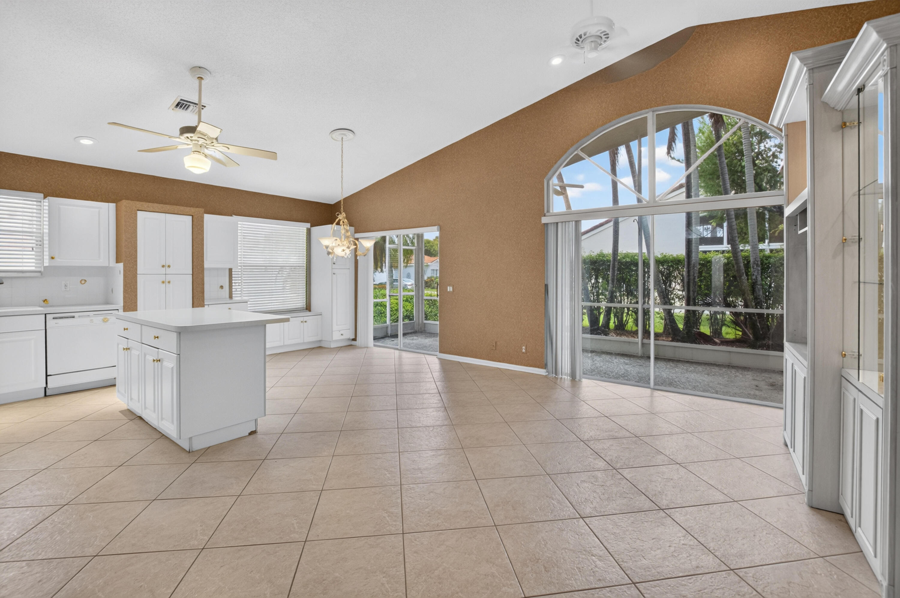 INDIAN HILLS 1 - Residential