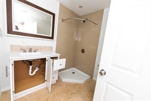BOULEVARD GARDENS FIRST ADD - Residential Lease