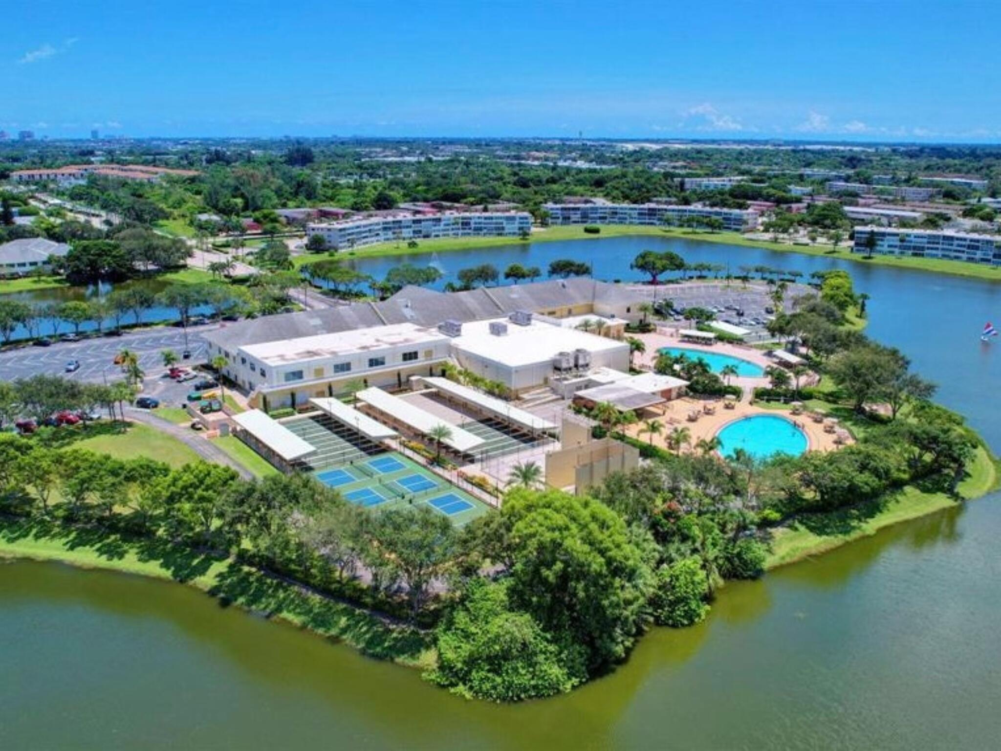ANDOVER CONDOS - Residential