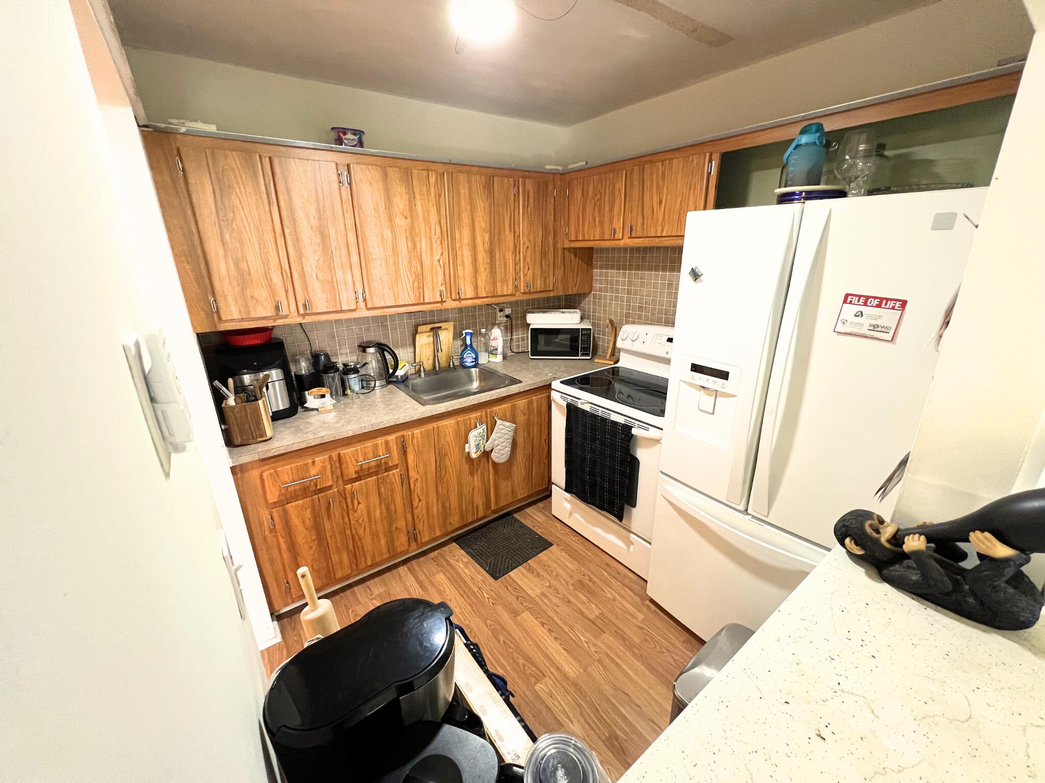 ANDOVER CONDOS - Residential