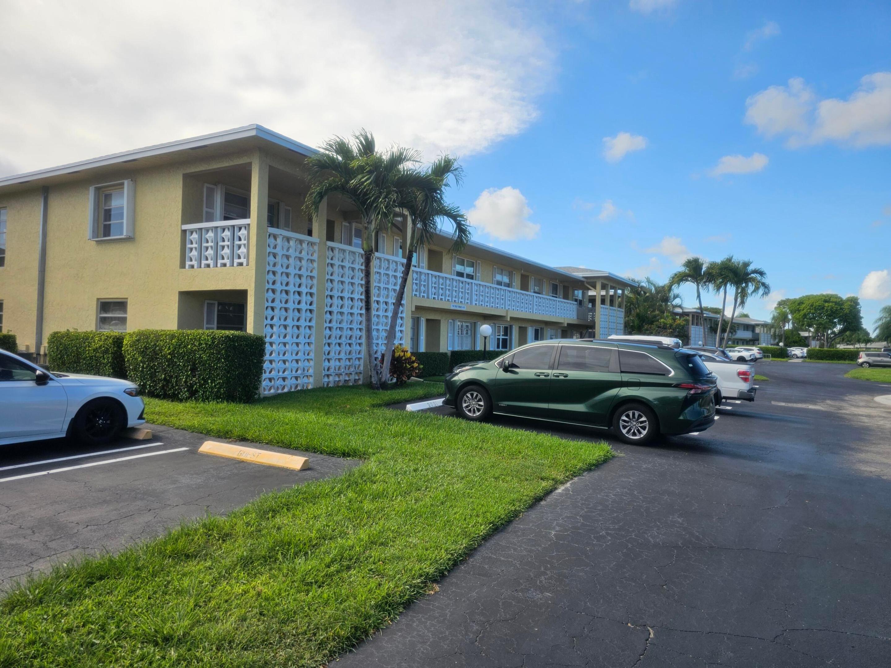PINES OF DELRAY CONDO - Residential