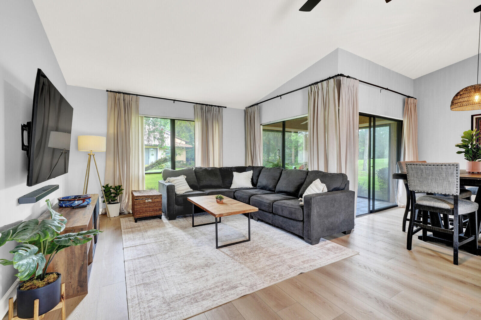 QUAIL MEADOW AT MARTIN DOWNS (AKA MARTIN DOWNS PLA - Residential