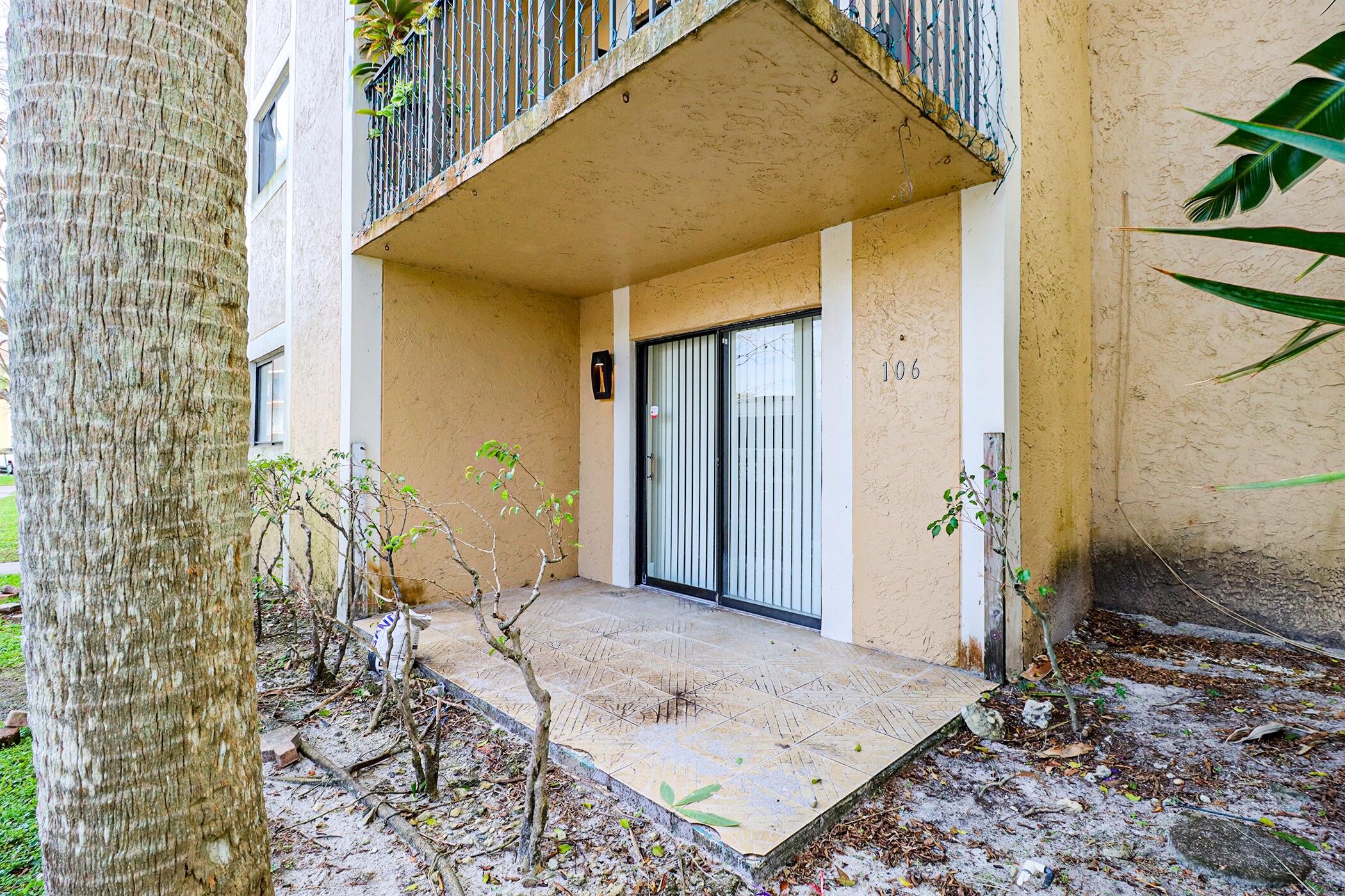 The Palms of Pembroke - Residential