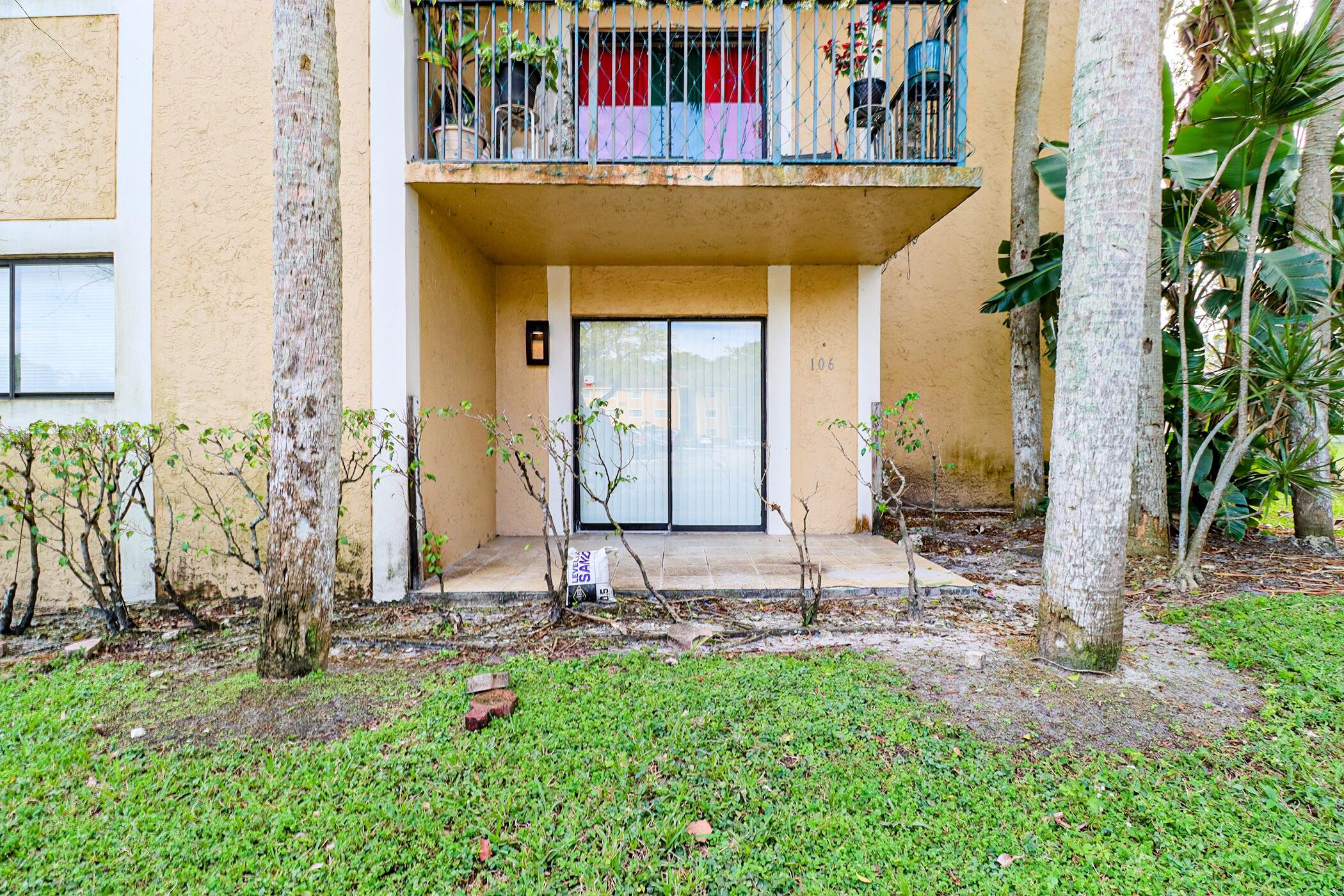 The Palms of Pembroke - Residential
