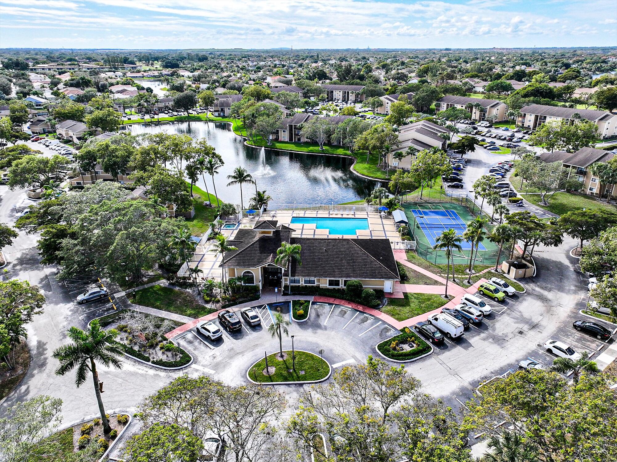 The Palms of Pembroke - Residential