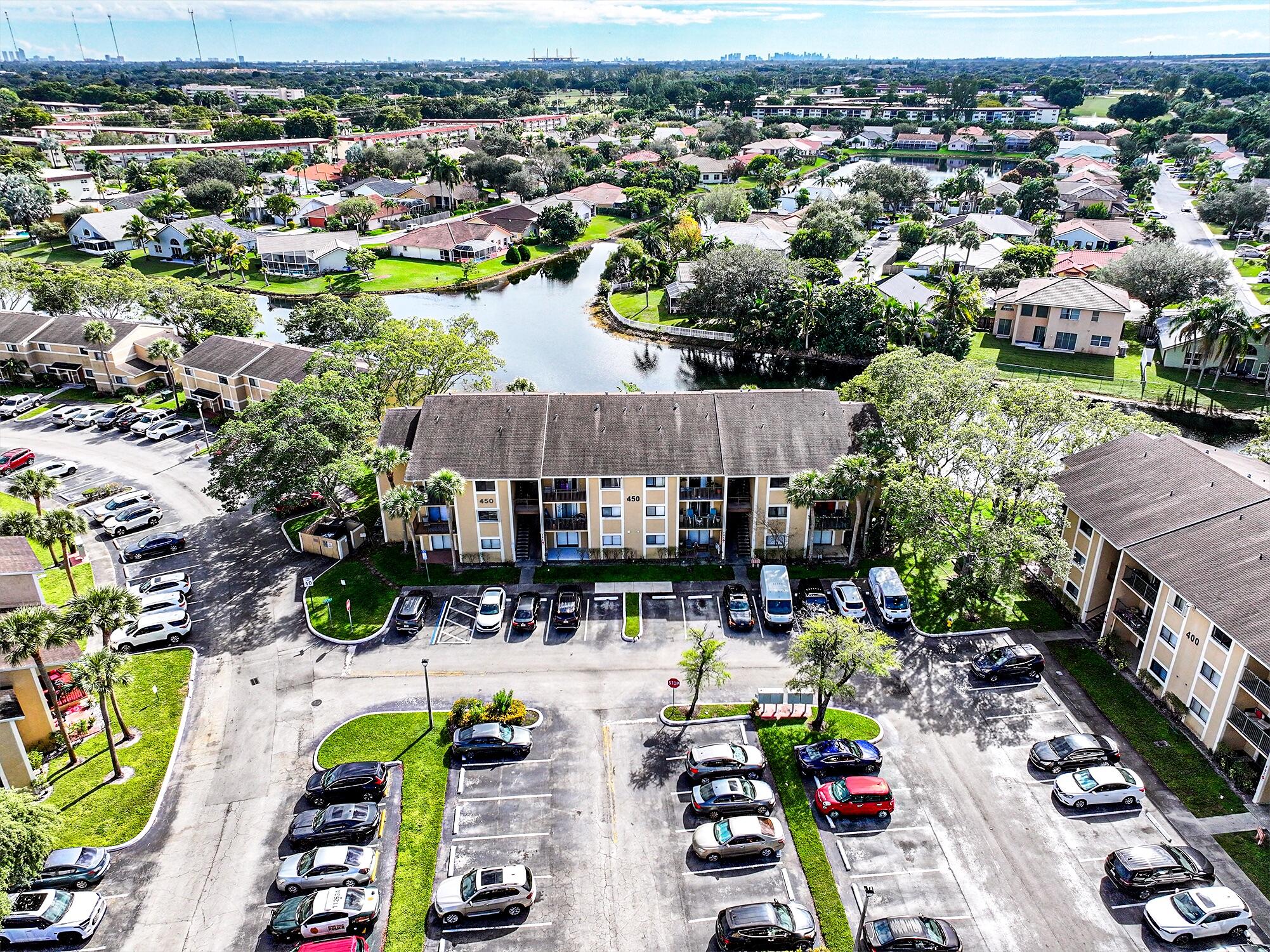 The Palms of Pembroke - Residential