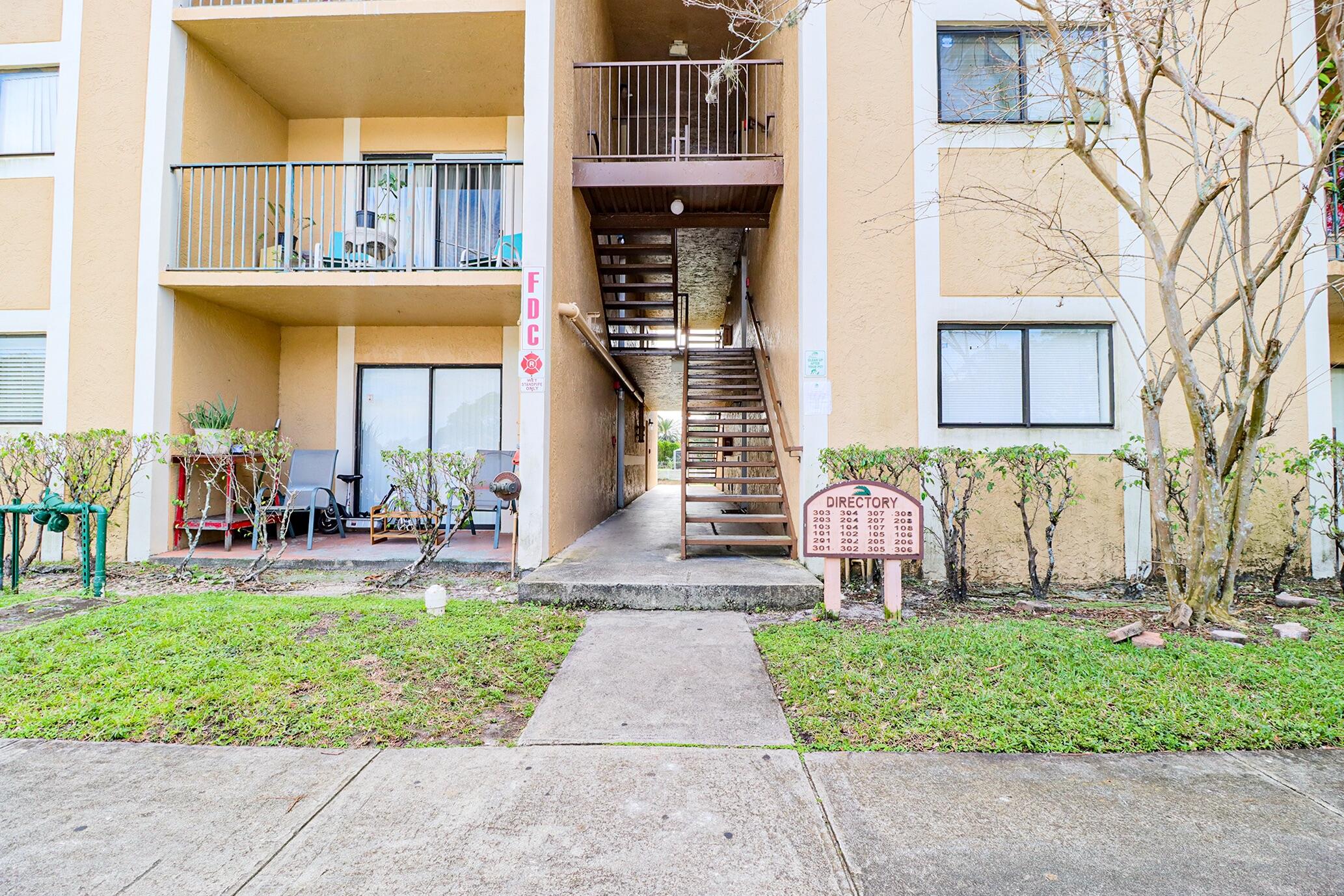 The Palms of Pembroke - Residential