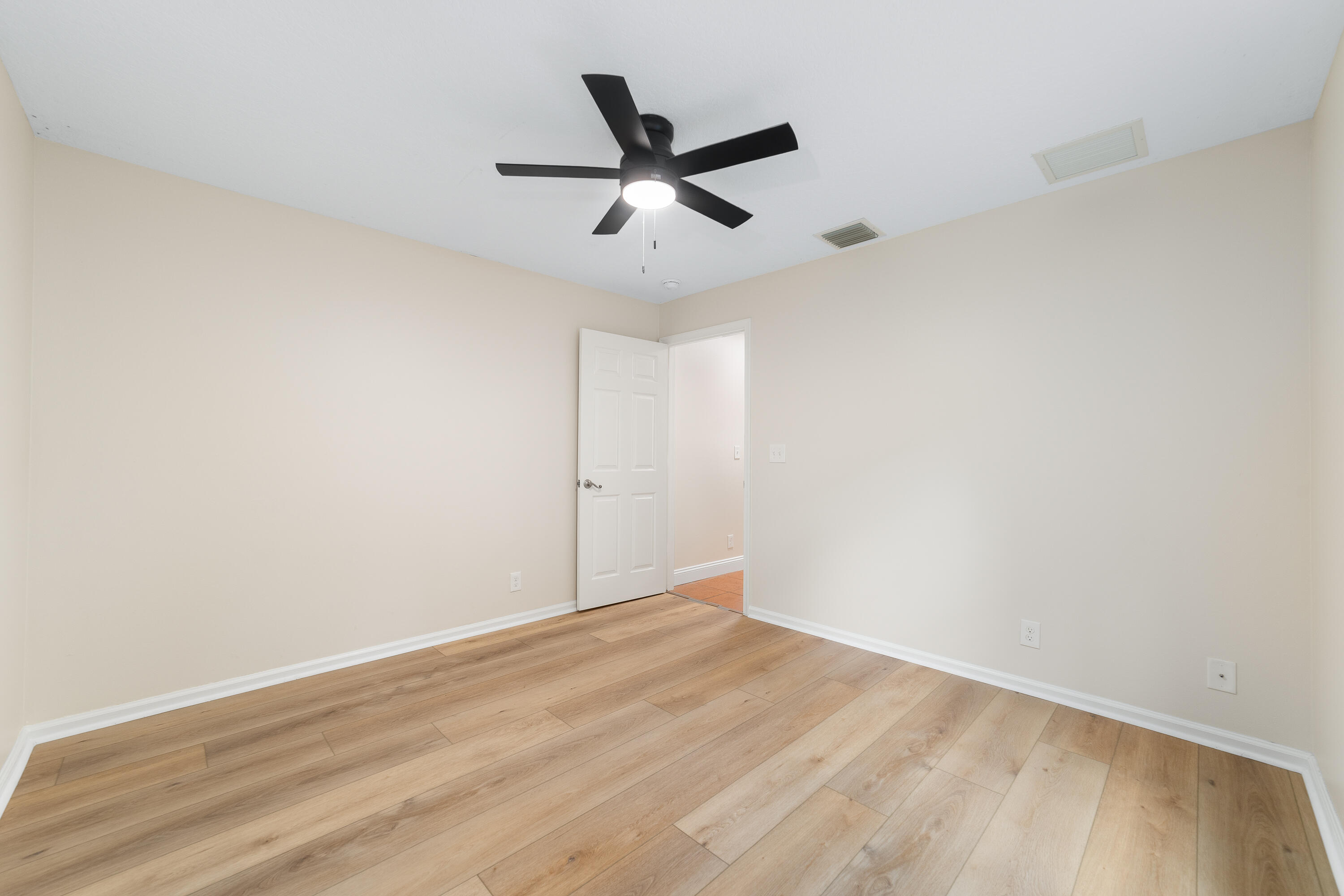 Acreage & Unrec - Residential