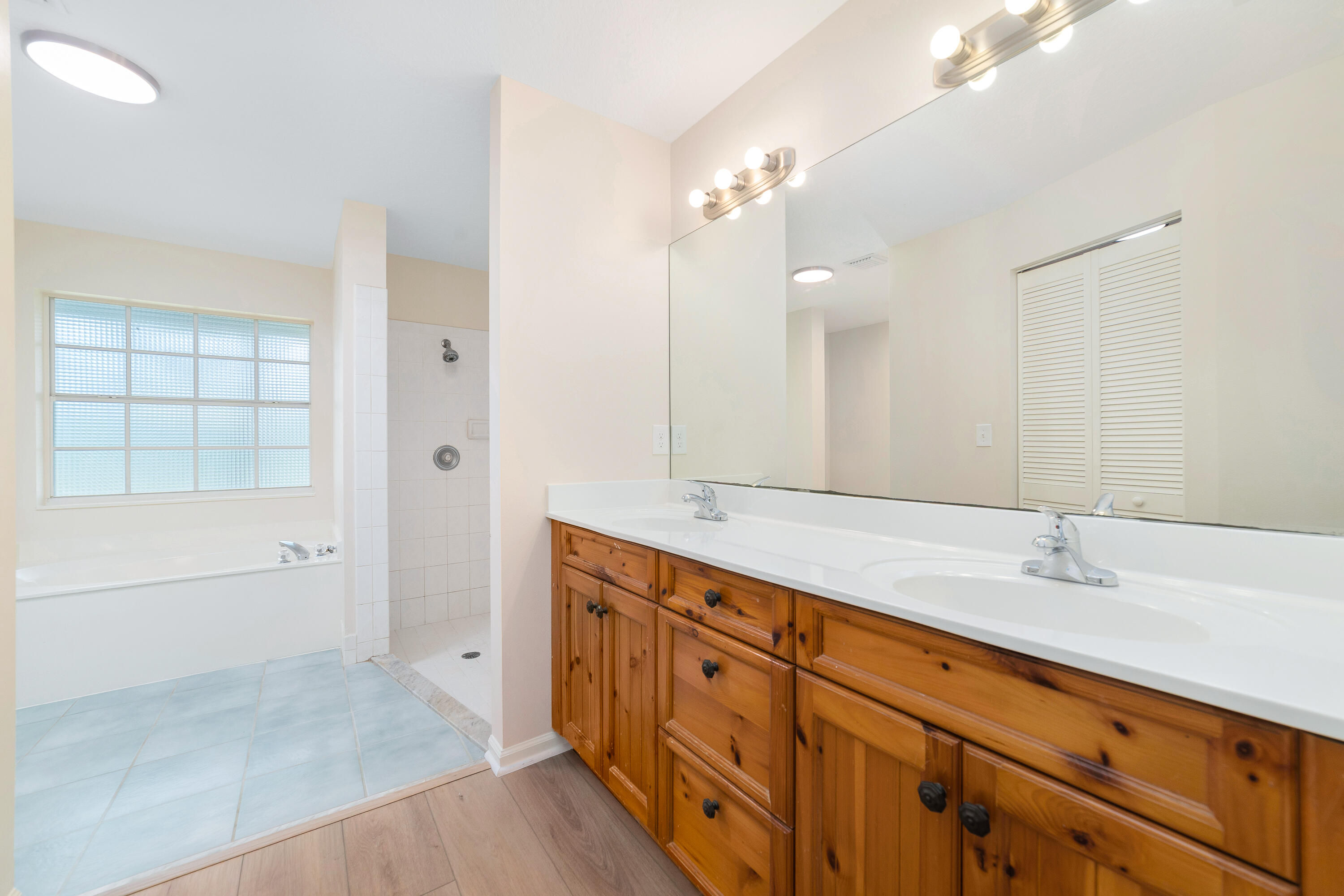 Acreage & Unrec - Residential
