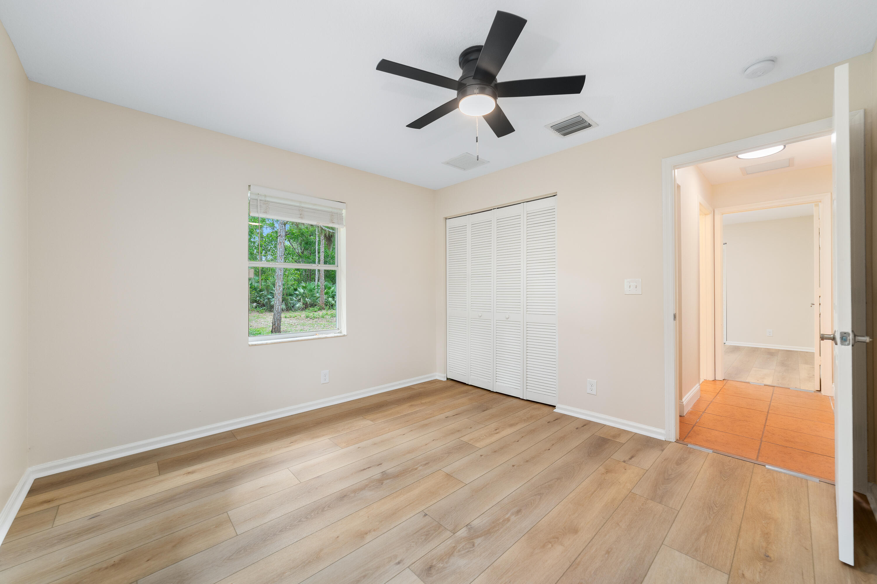 Acreage & Unrec - Residential