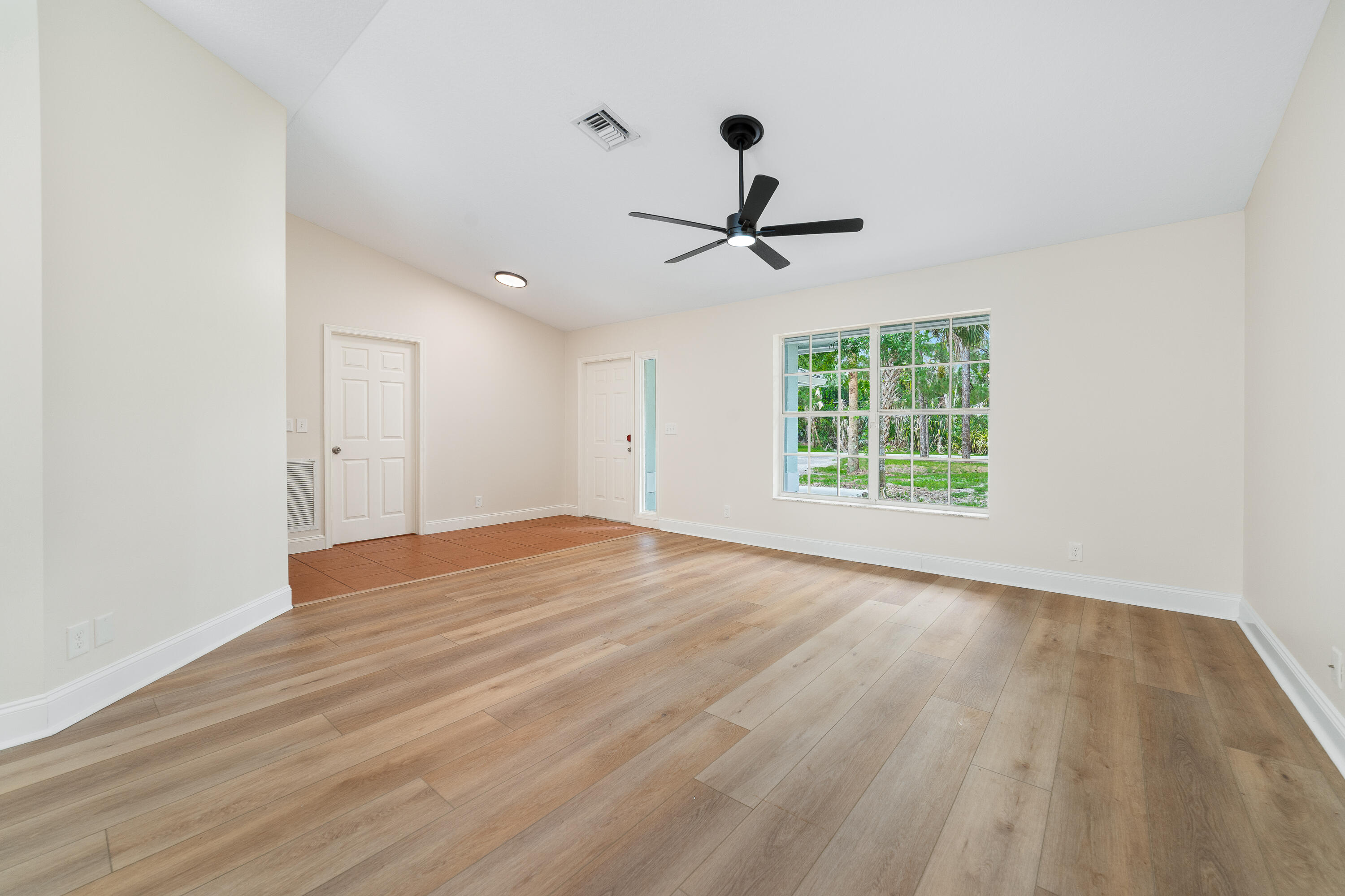 Acreage & Unrec - Residential