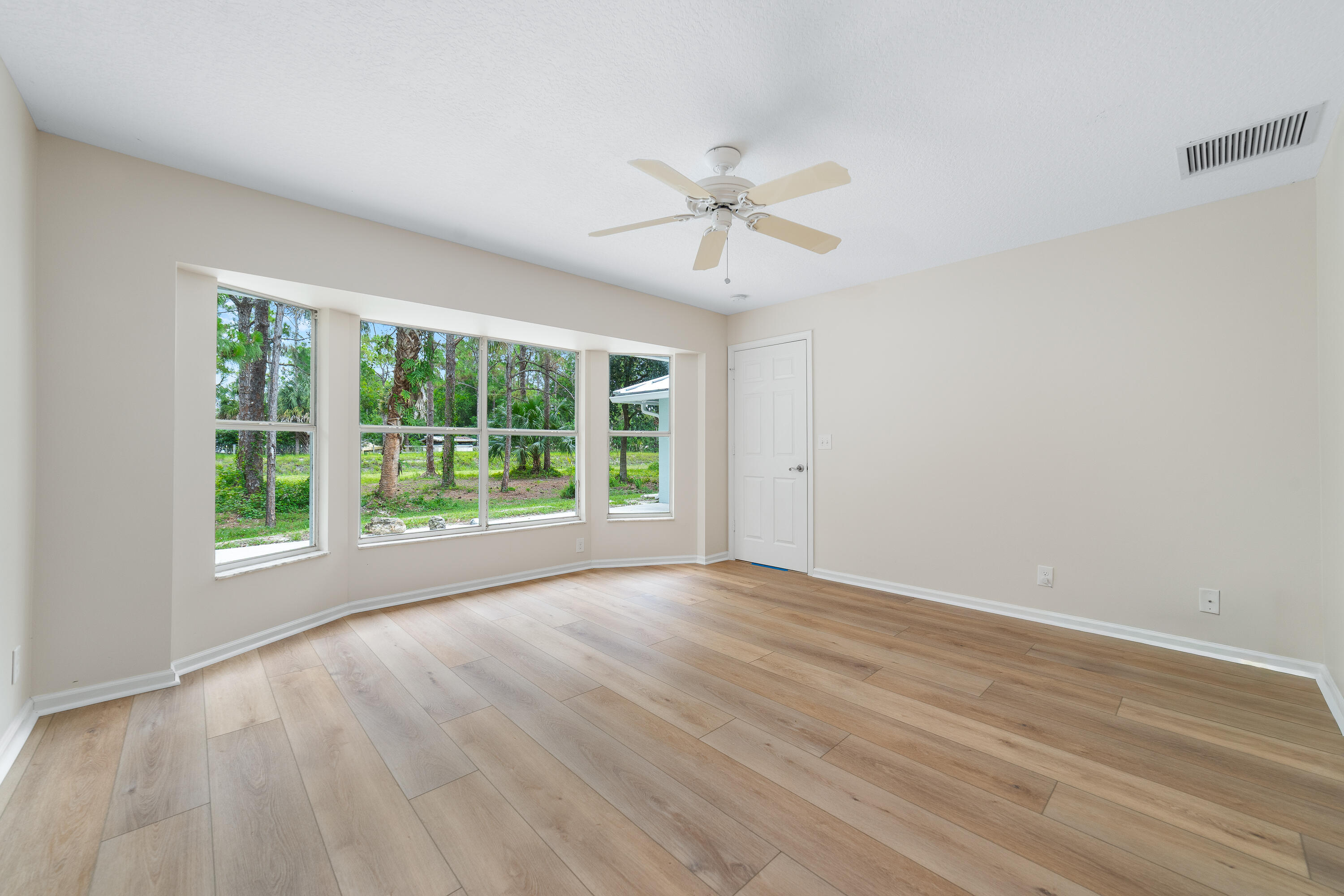 Acreage & Unrec - Residential