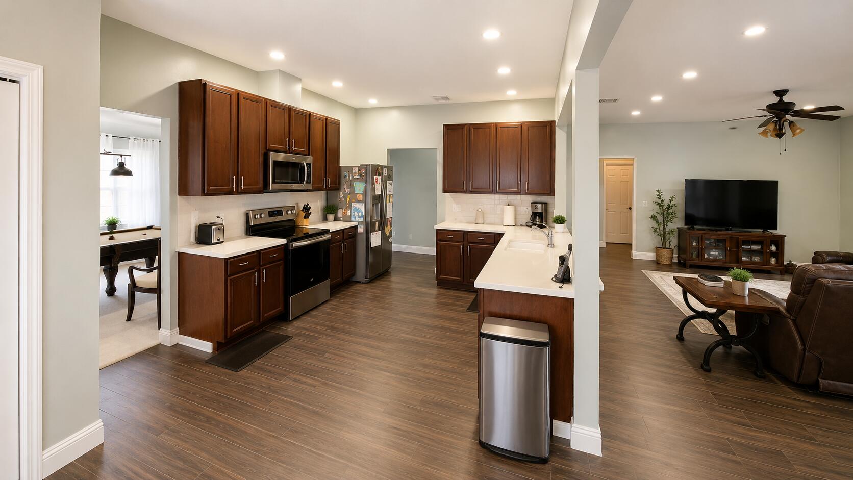 LAKE TUSCANY - Residential Lease
