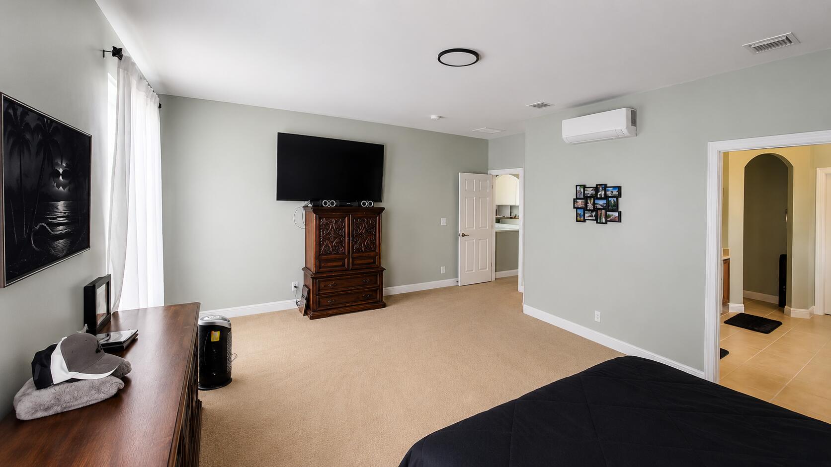 LAKE TUSCANY - Residential Lease
