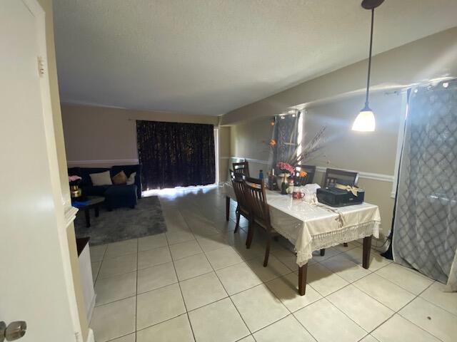 CORAL SPRINGS ESTATE TOWNHOMES - Residential