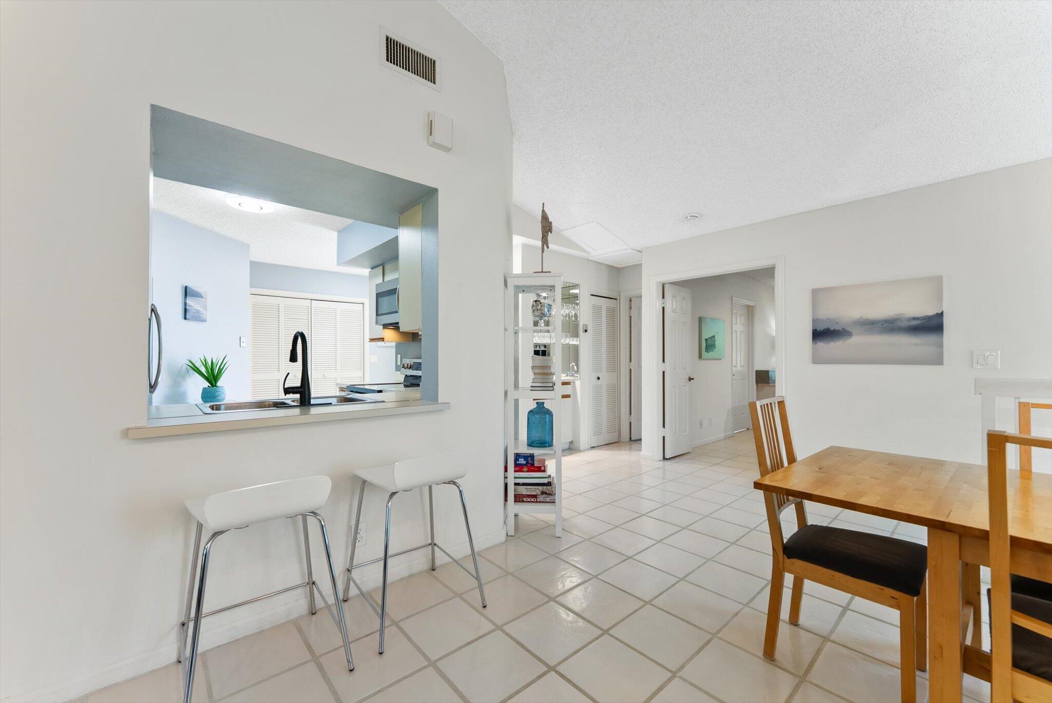 EL VIENTO AT BOCA POINTE CONDO NOS I AND II DECLS - Residential