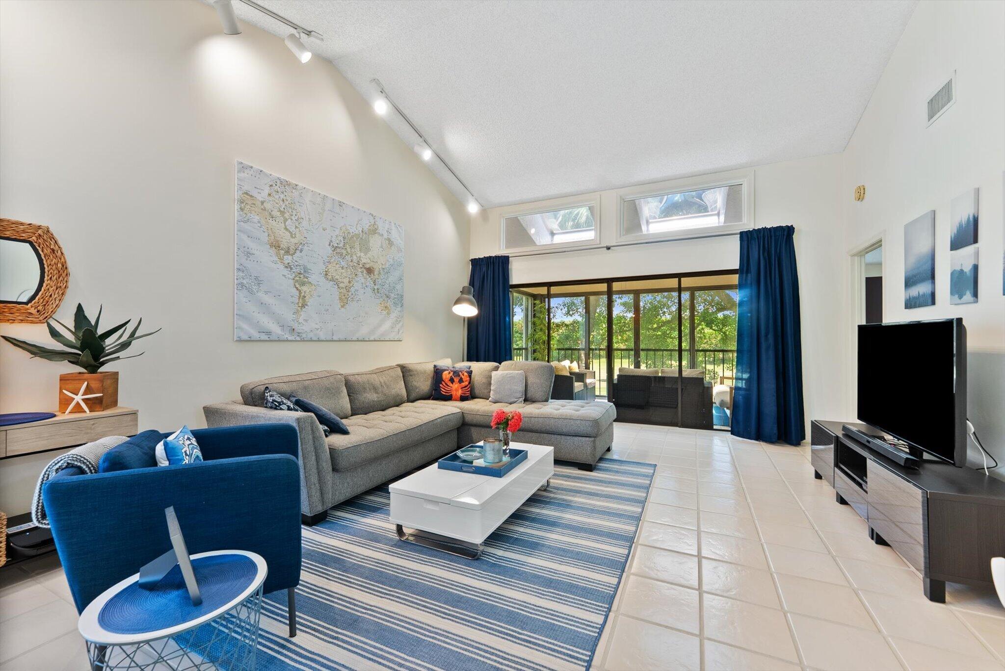 EL VIENTO AT BOCA POINTE CONDO NOS I AND II DECLS - Residential