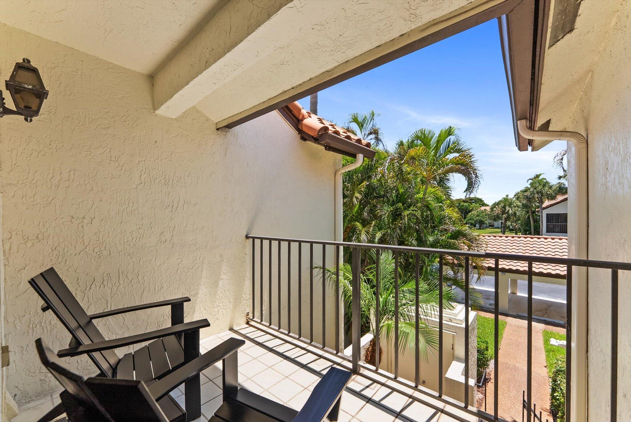EL VIENTO AT BOCA POINTE CONDO NOS I AND II DECLS - Residential