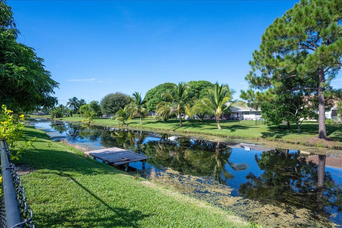 SUGAR POND MANOR OF WELLINGTON - Residential Lease