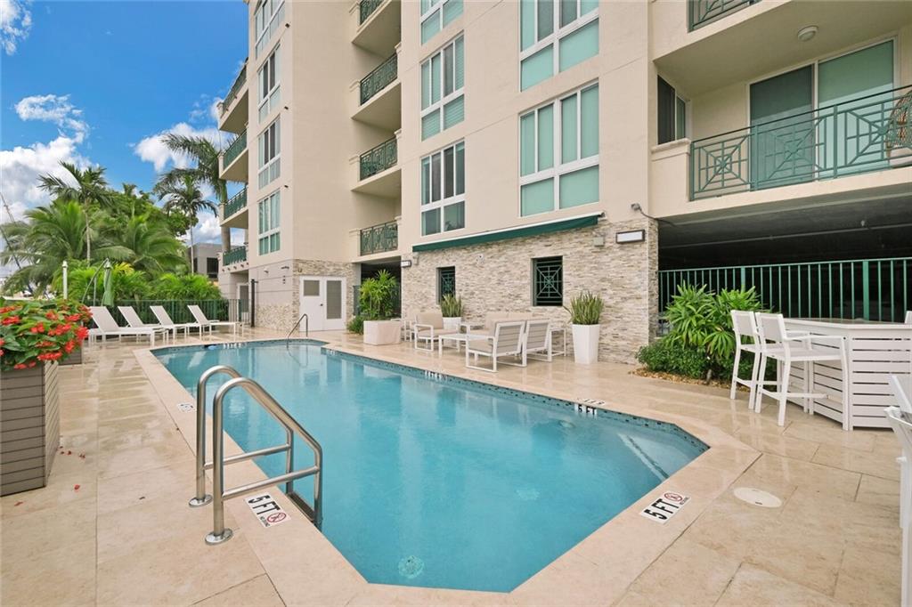 LANDINGS AT LAS OLAS - Residential