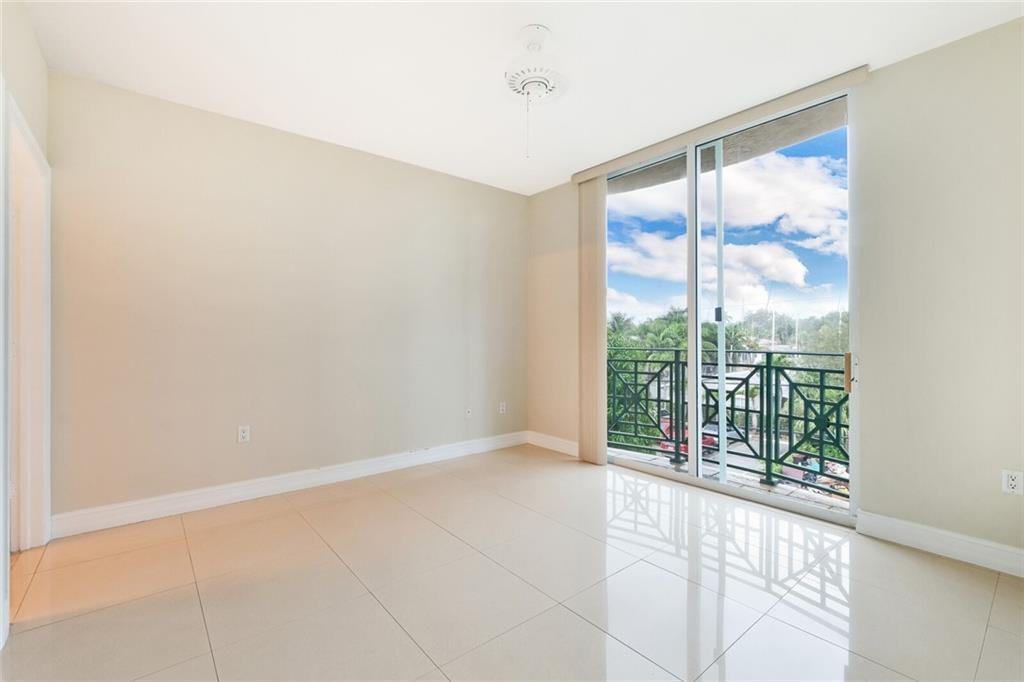 LANDINGS AT LAS OLAS - Residential