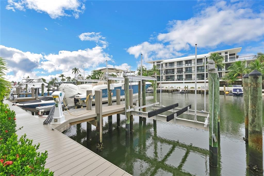 LANDINGS AT LAS OLAS - Residential