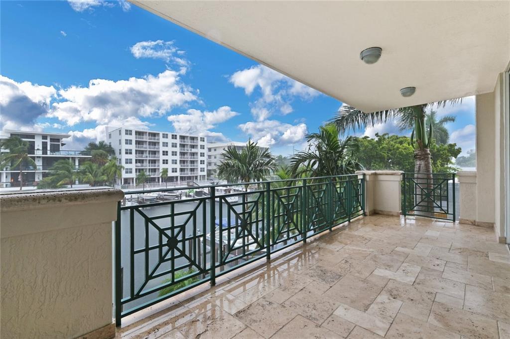 LANDINGS AT LAS OLAS - Residential