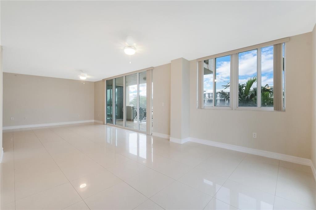 LANDINGS AT LAS OLAS - Residential