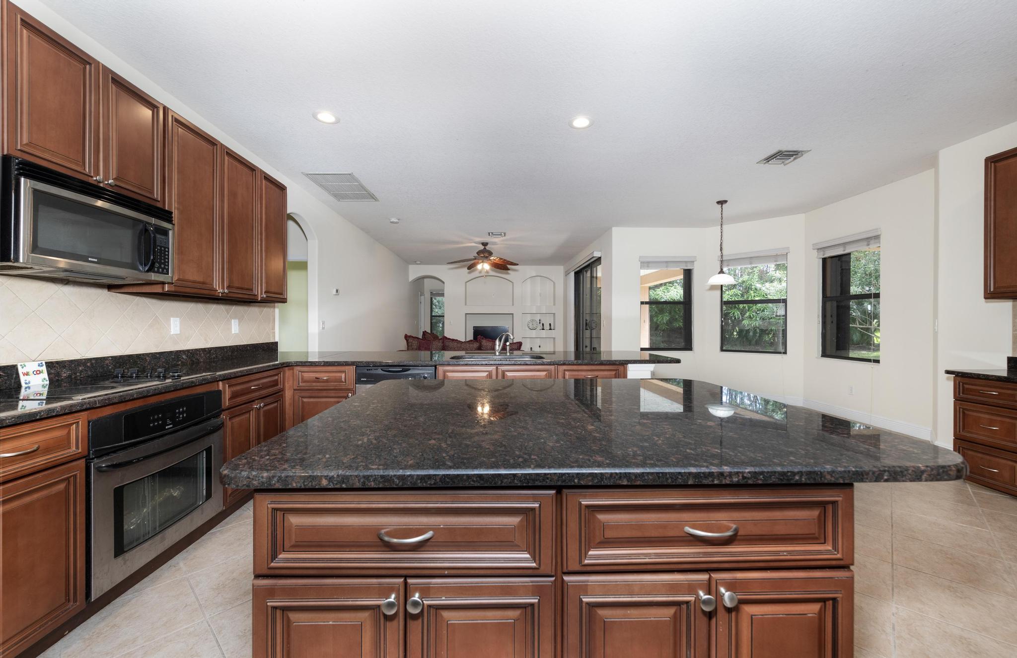 THE FALLS OF JENSEN BEACH - Residential