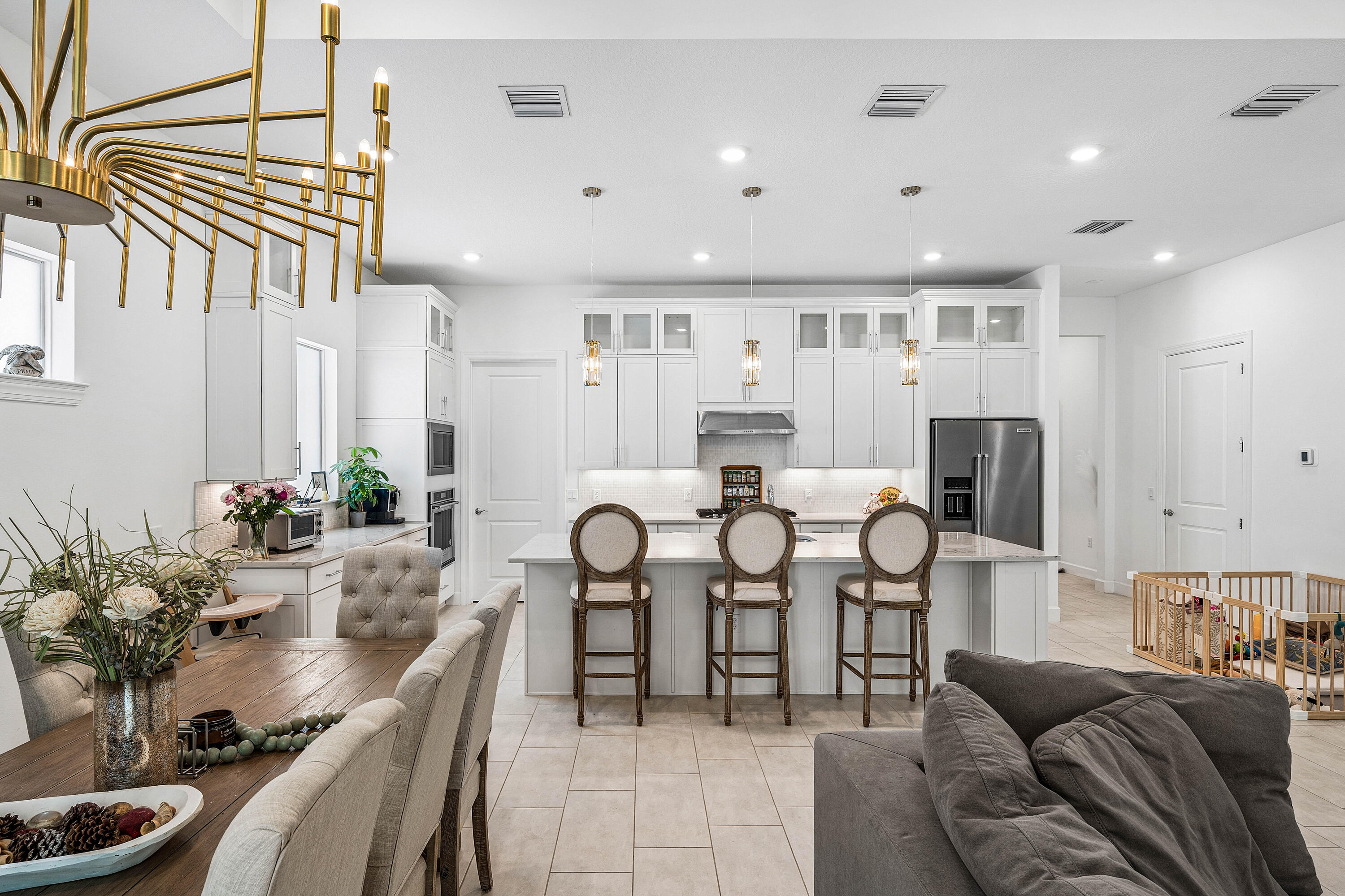 ENCLAVE AT SHERWOOD - Residential