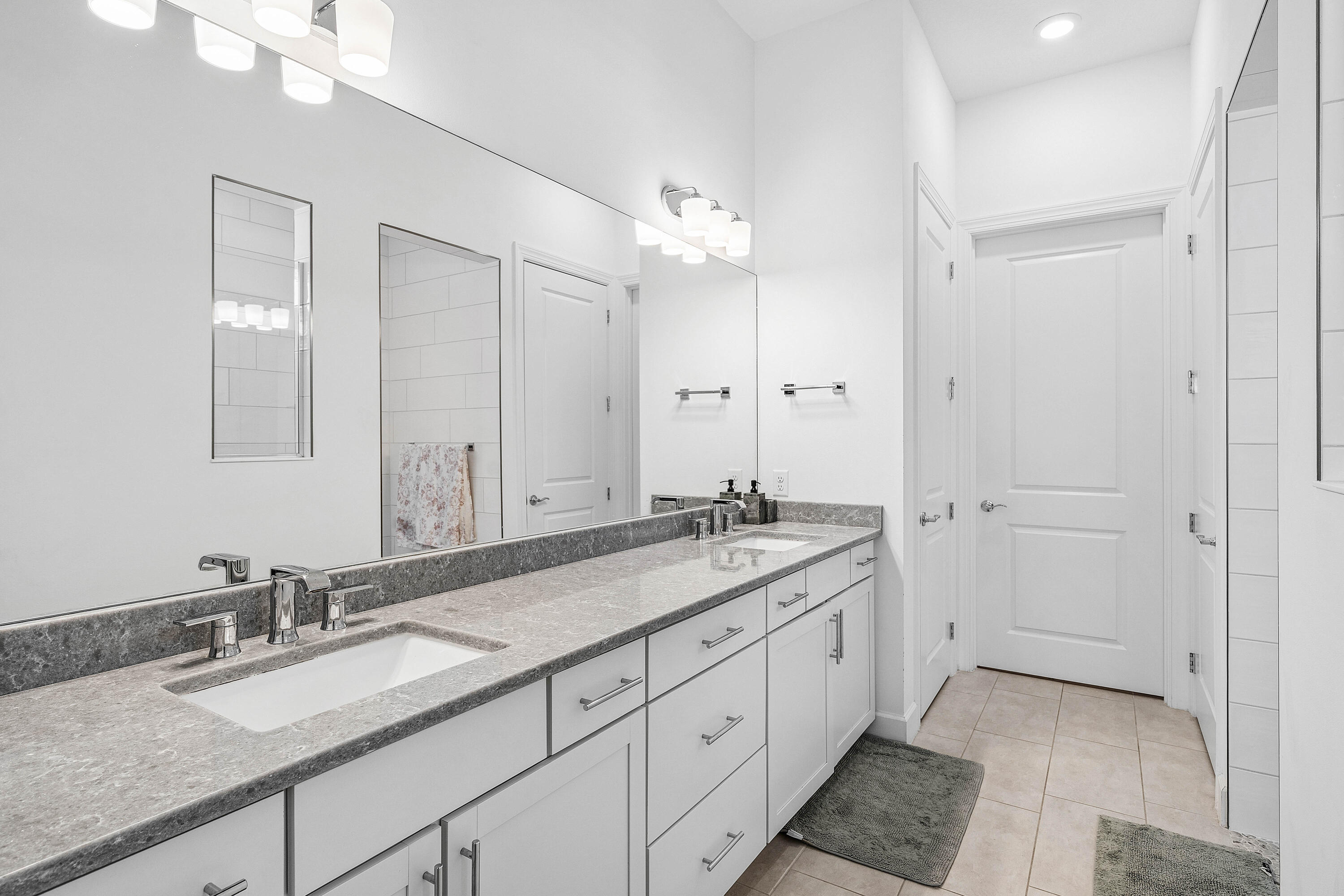 ENCLAVE AT SHERWOOD - Residential