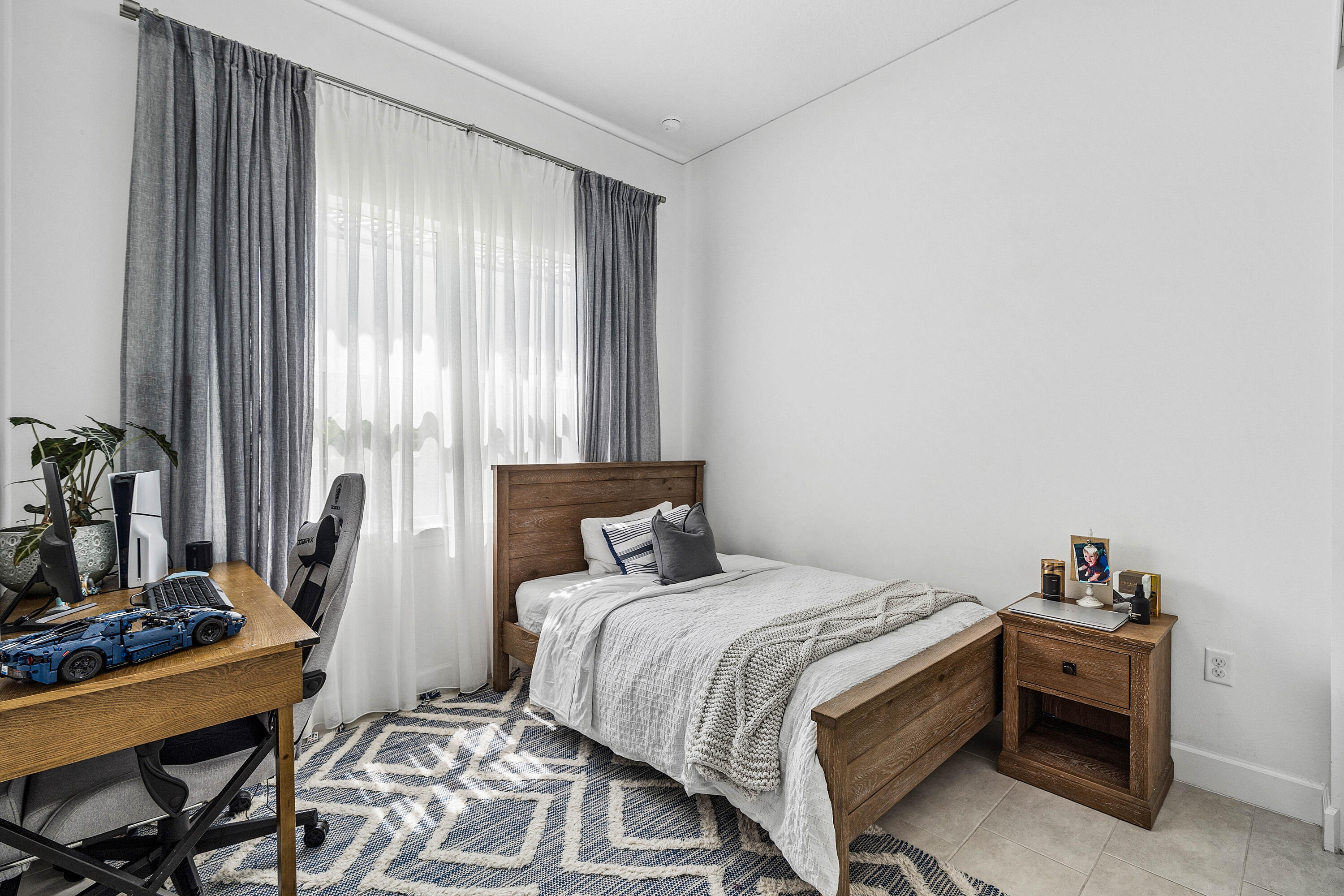 ENCLAVE AT SHERWOOD - Residential