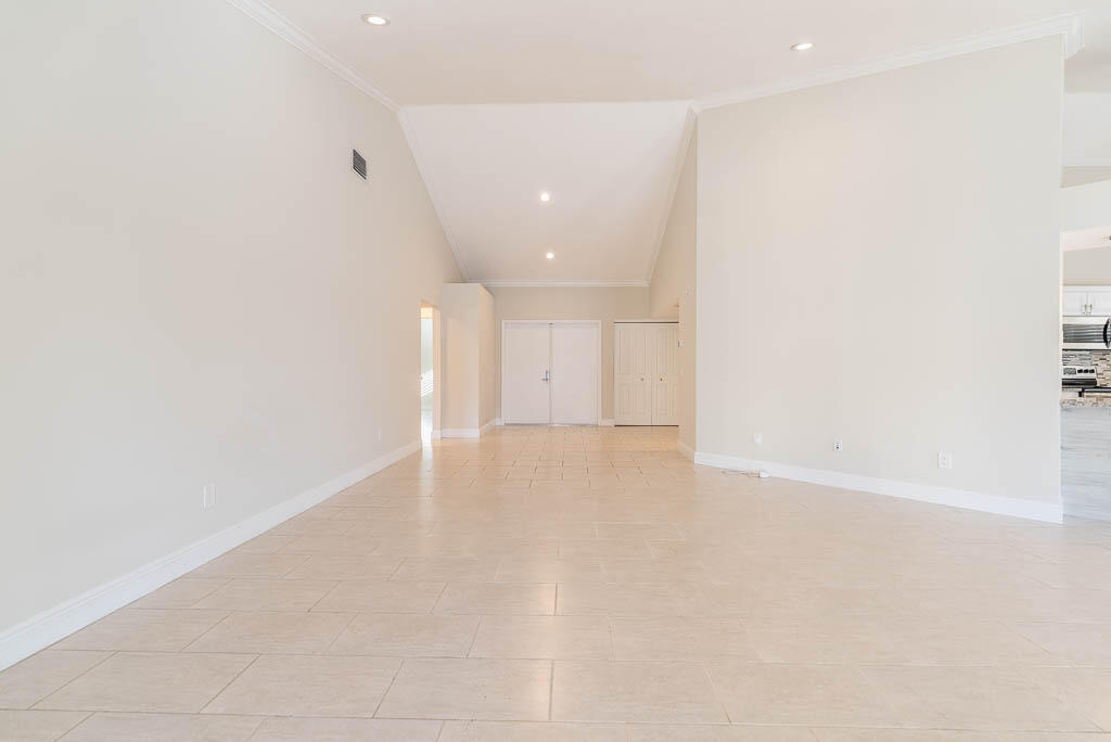 BOCA LAKE ESTATES - Residential