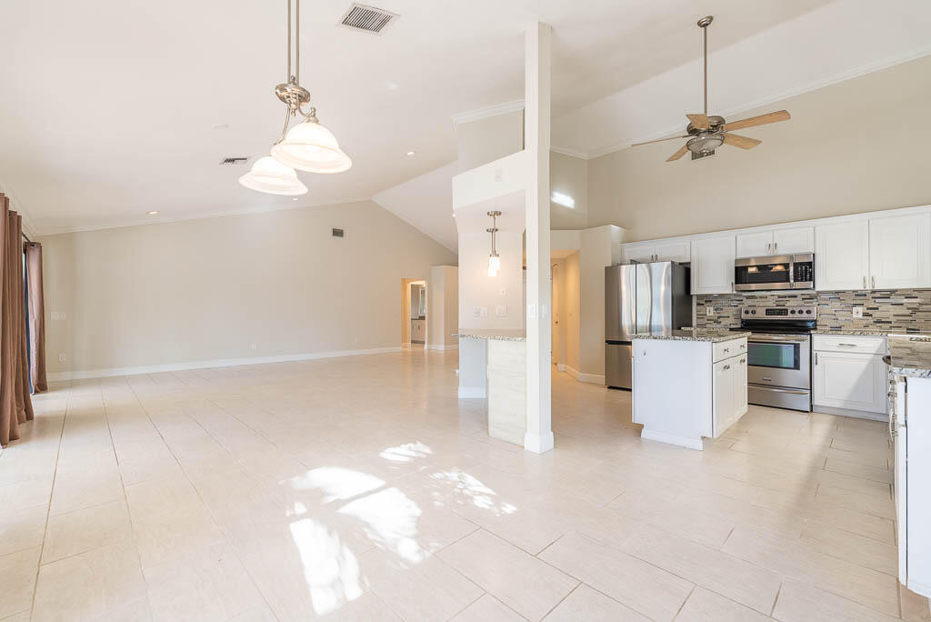 BOCA LAKE ESTATES - Residential