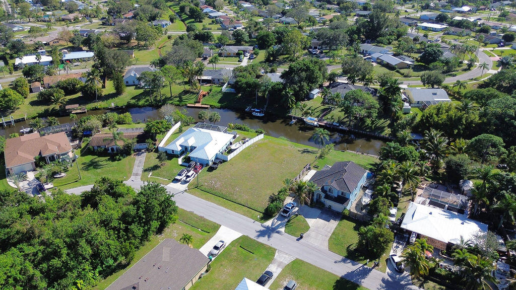 PORT ST LUCIE SECTION 26 - Land