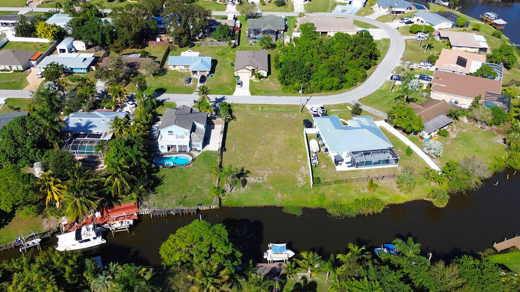 PORT ST LUCIE SECTION 26 - Land