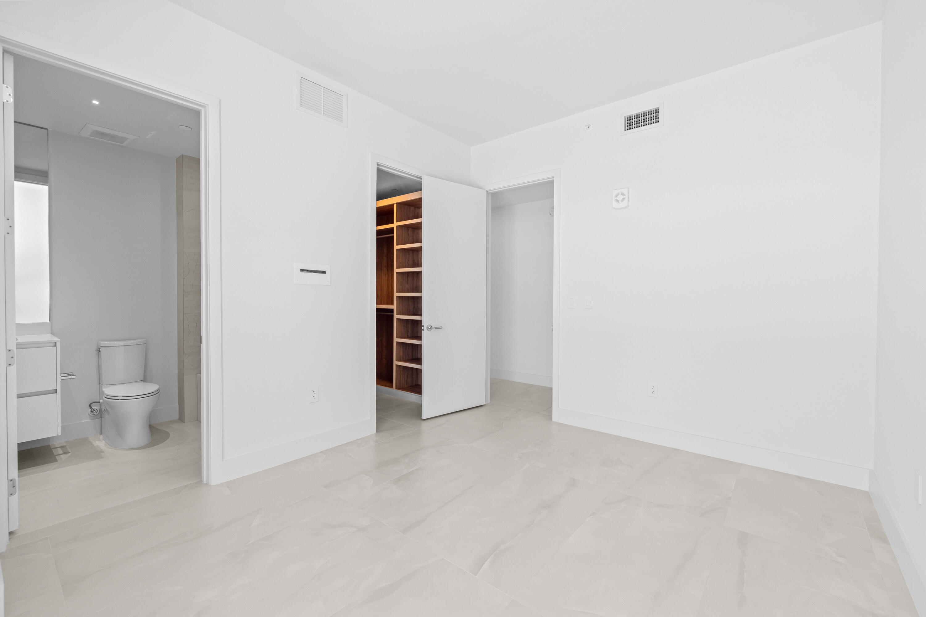 Salato Residences - Residential Lease