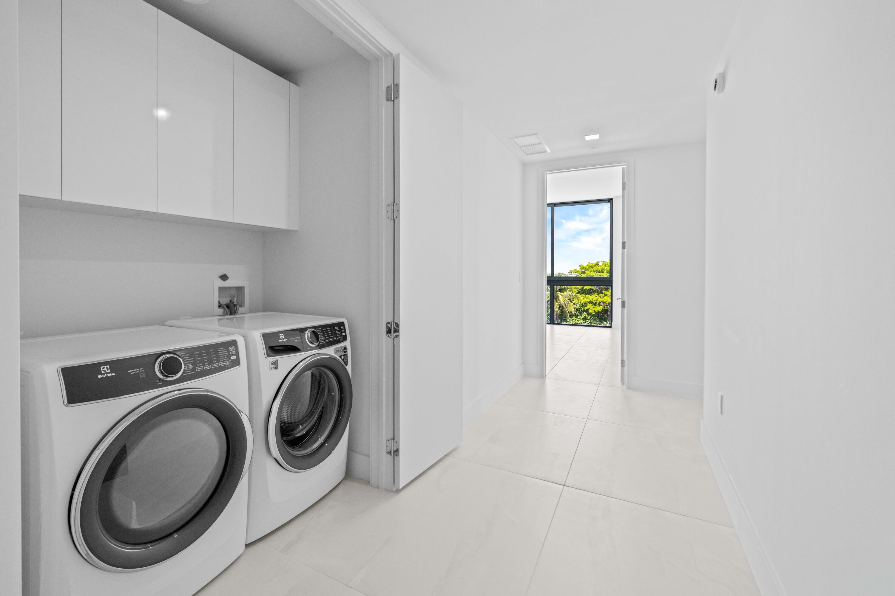 Salato Residences - Residential Lease