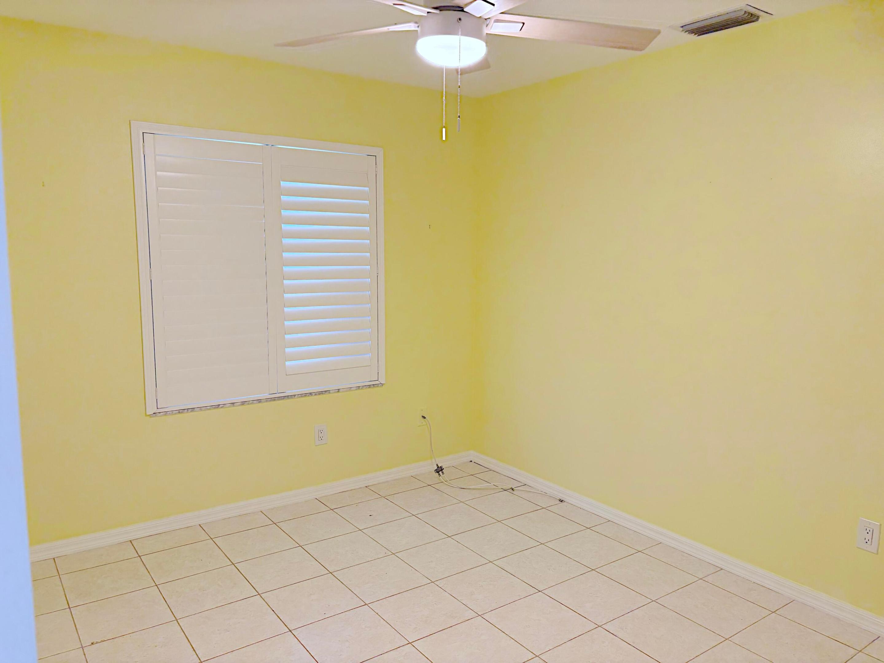SPANISH LAKES FAIRWAYS NE PHASE - Residential