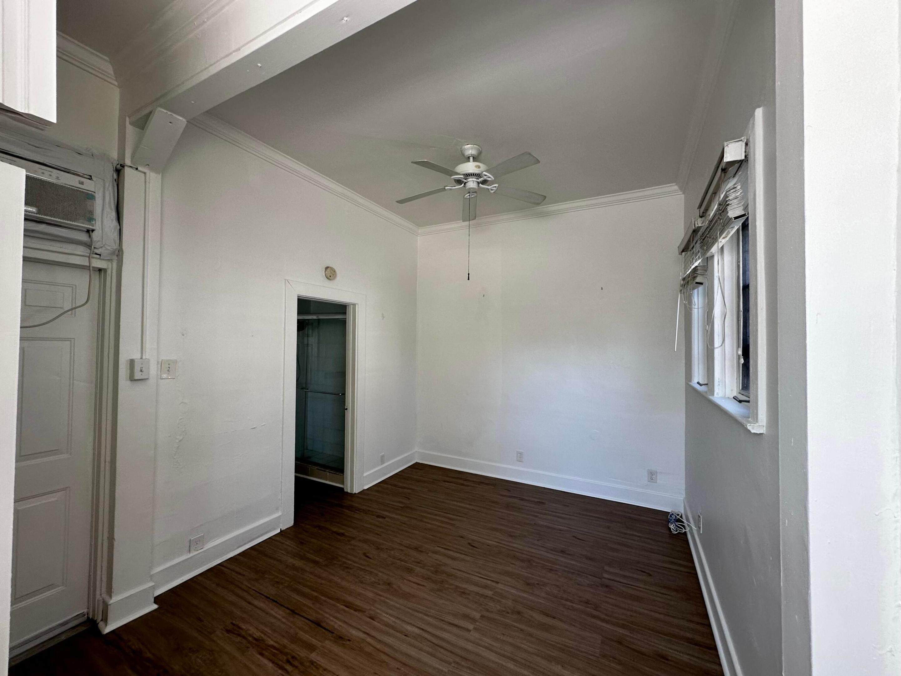 OCEAN PARK H W ROBBINS - Residential Lease