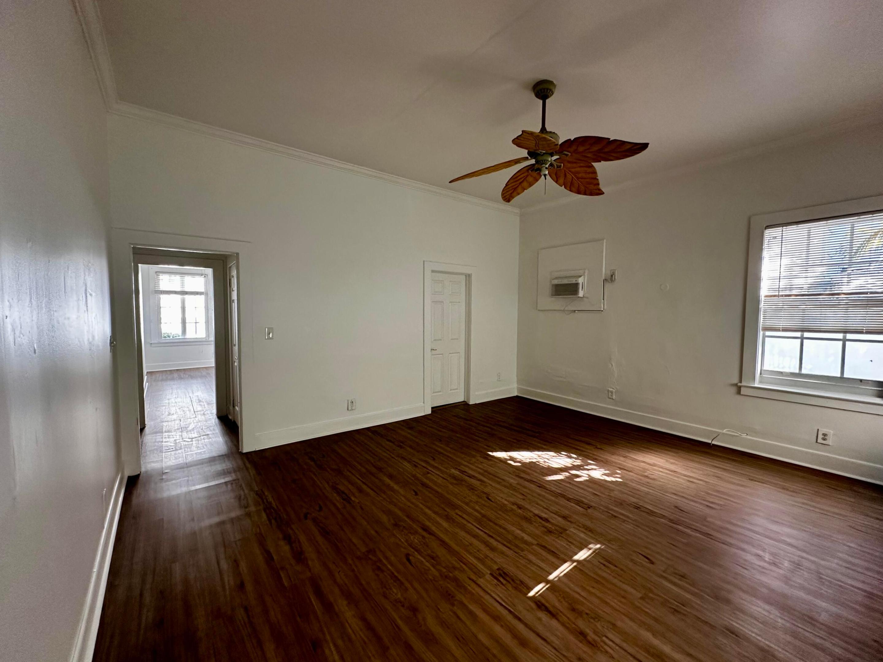 OCEAN PARK H W ROBBINS - Residential Lease