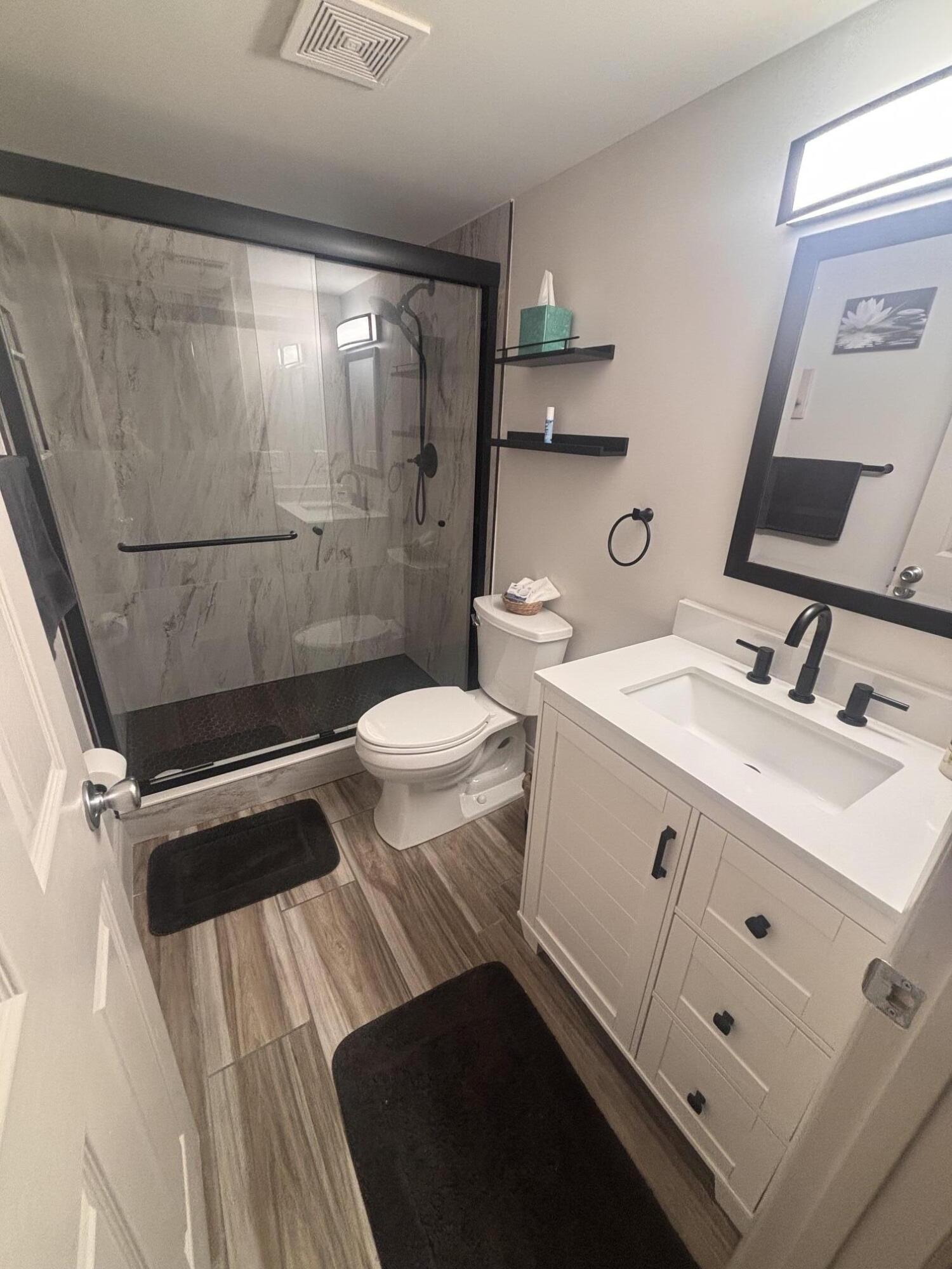 KINGSWOOD CONDO - Residential Lease
