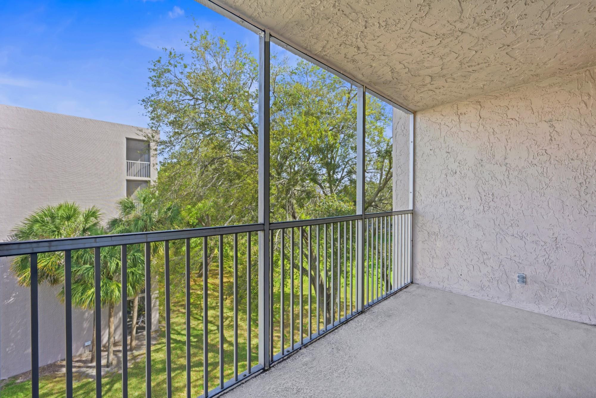 Sherwood Square - Residential